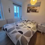 Holiday home Maison Les 4 Mers *
