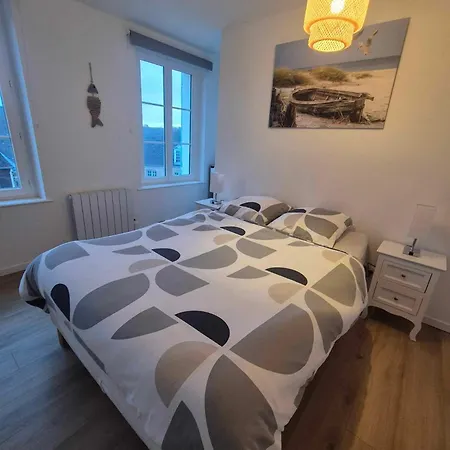 Holiday home Maison Les 4 Mers *