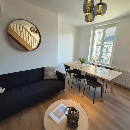 Holiday home Maison Les 4 Mers