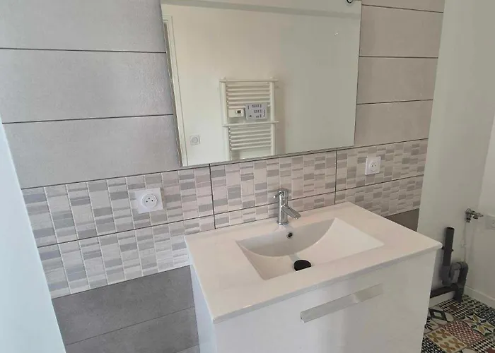 Holiday home Maison Les 4 Mers *